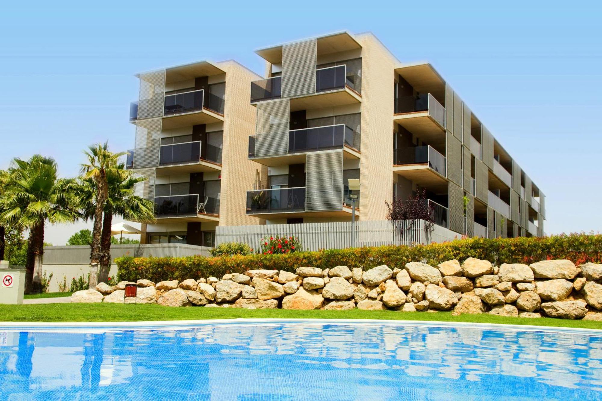 Rentalmar Paradise Families Only Con Parking サロウ エクステリア 写真