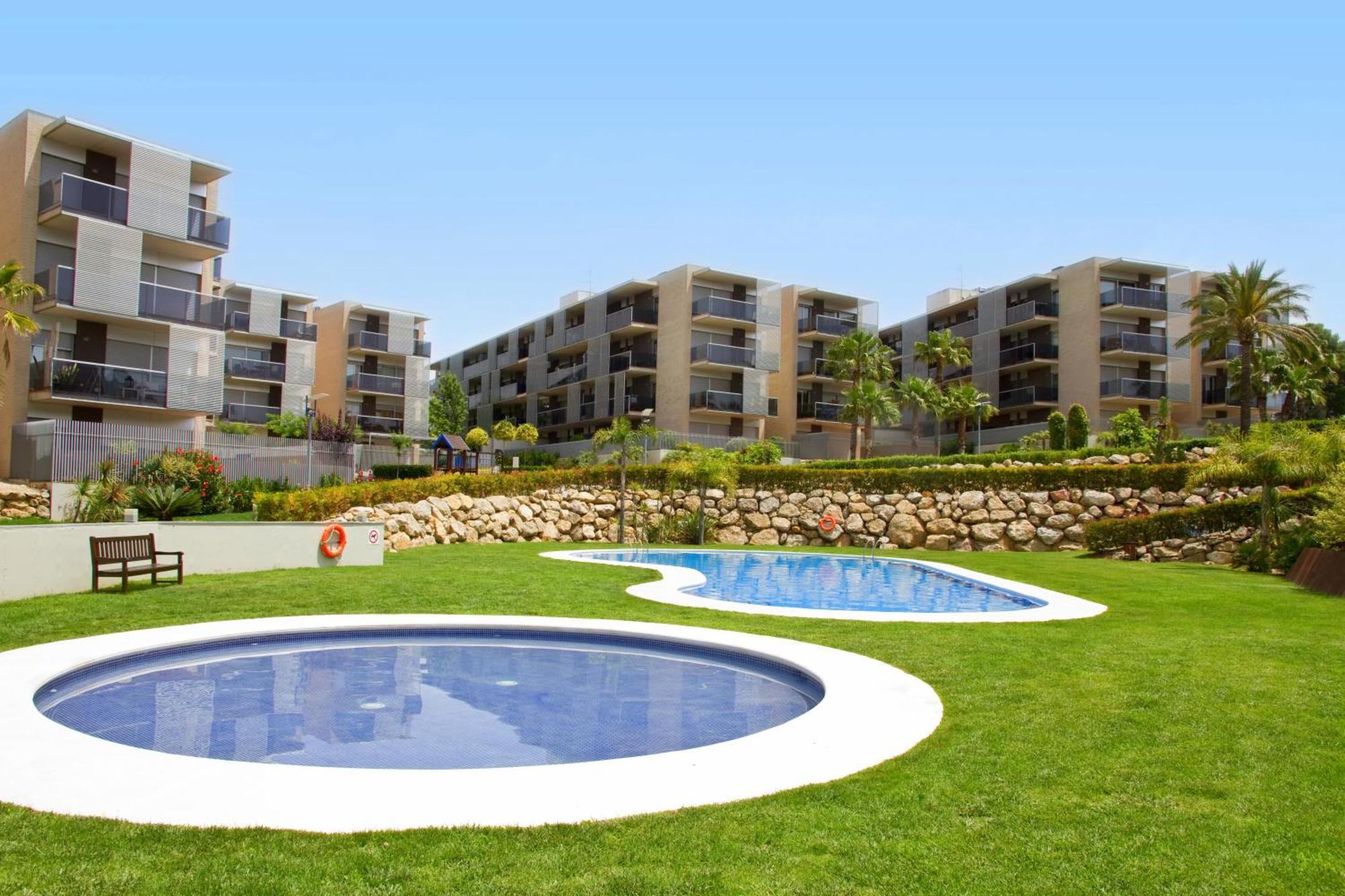 Rentalmar Paradise Families Only Con Parking サロウ エクステリア 写真